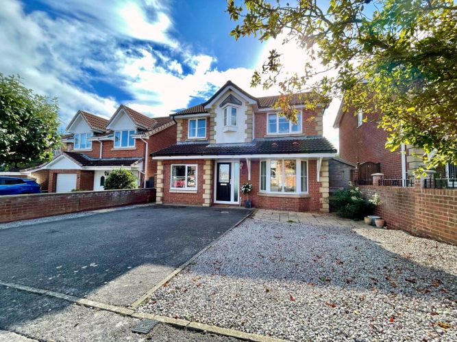 Bluebell Way, North Skelton, TS12 2FB
