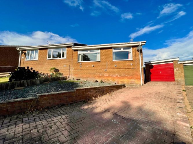 Cliffe Avenue, Carlin How, TS13 4DT