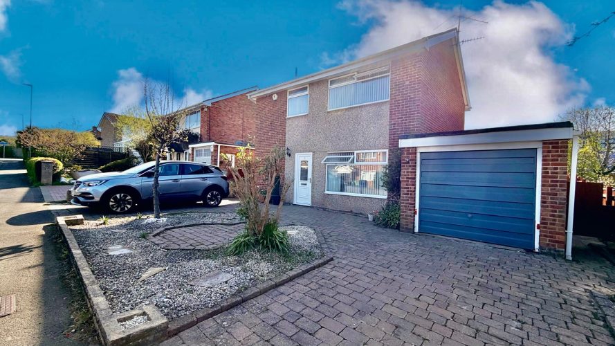 Hawthorn Drive, Guisborough, TS14 8EA