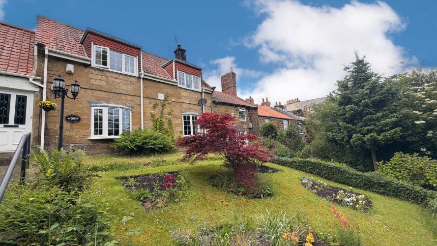 ”Applegarth Cottage” Green Road, Skelton,TS12 2BQ