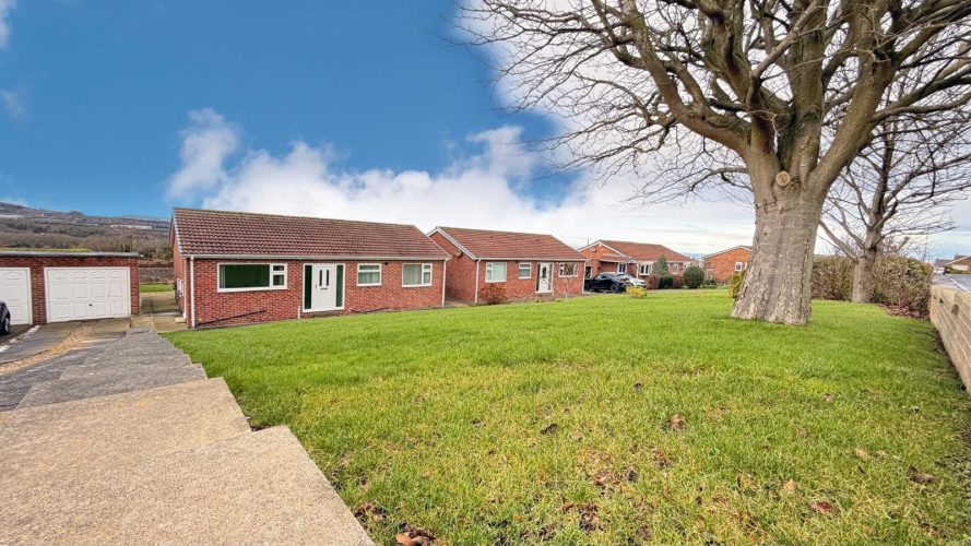 24 Huntcliffe Drive, Brotton TS12 2QL