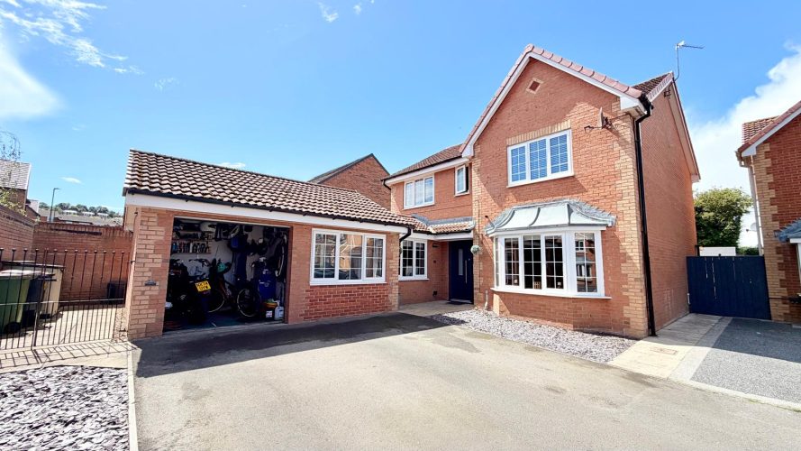 Pendle Close, Skelton-in-Cleveland, TS12 2FS
