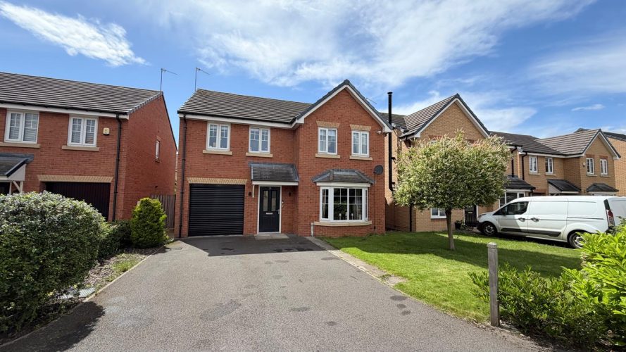 Crosthwaite Gardens, Annadale Park, Skelton. TS12 2ZP