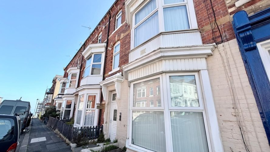 Flat 3, 31 Ruby Street, Saltburn. TS12 1EF