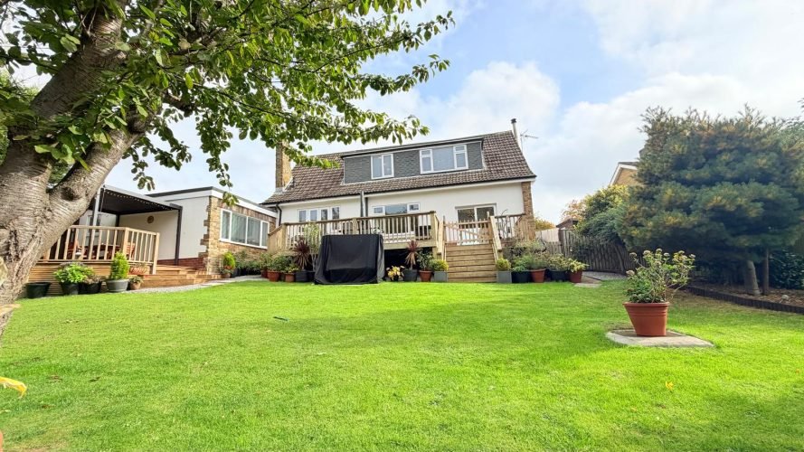 Layland Road, New Skelton. TS12 2AQ